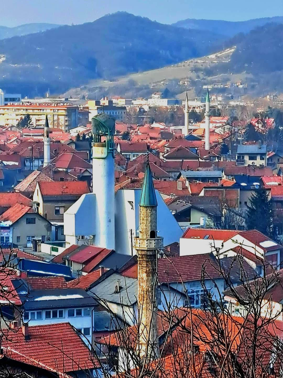 foto-/-amela-jusufovic:-carsija-sa-devet-dzamija-simboli-i-ukrasi-visockih-mahala